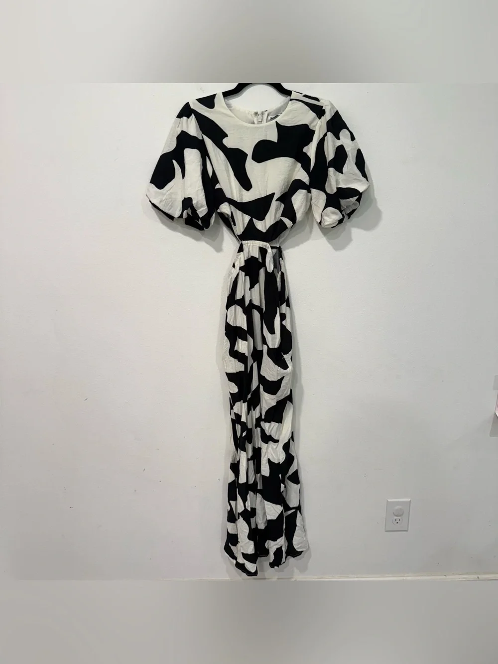 Abercrombie & Fitch Black White Short Sleeve Cutout Maxi Dress S